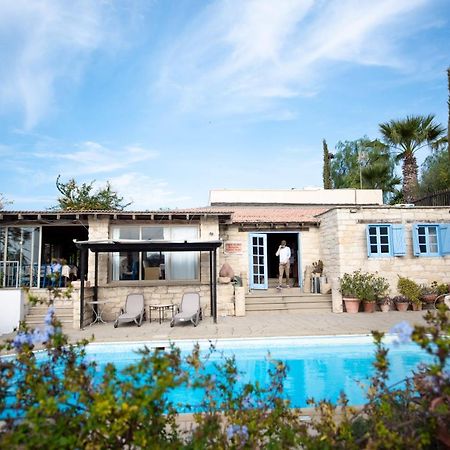 The Carob Tree Villa - 3 Bedroom Rustic Luxury Home Larnaka Exterior foto